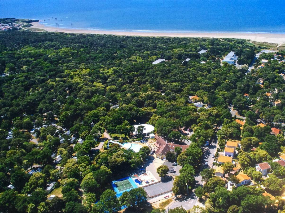Mobil Home Les Pierres Couchees 4* St Brevin Les Pins Сен-Бревен-ле-Пен Екстериор снимка