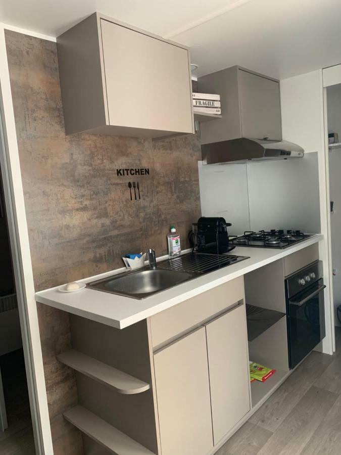 Mobil Home Les Pierres Couchees 4* St Brevin Les Pins Сен-Бревен-ле-Пен Екстериор снимка