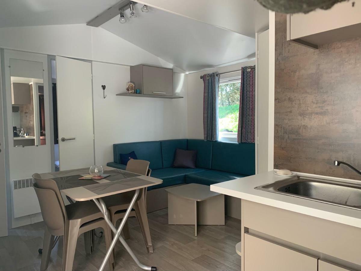 Mobil Home Les Pierres Couchees 4* St Brevin Les Pins Сен-Бревен-ле-Пен Екстериор снимка
