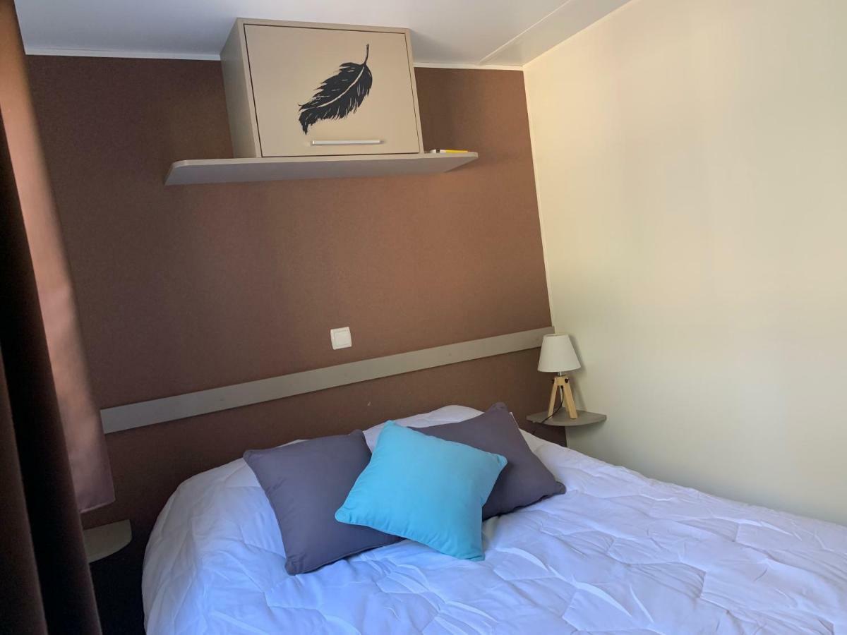 Mobil Home Les Pierres Couchees 4* St Brevin Les Pins Сен-Бревен-ле-Пен Екстериор снимка